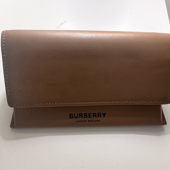 Burberry Aviator Sunglasses - Picture 3 of 3